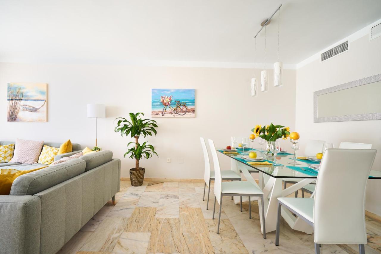 Apartamento Malaga City Beach Exterior photo