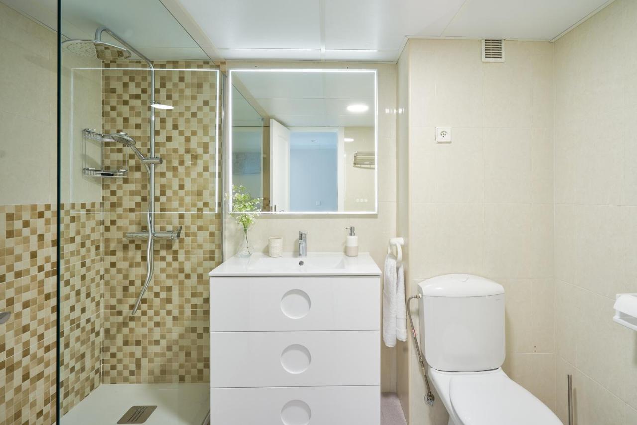 Apartamento Malaga City Beach Exterior photo