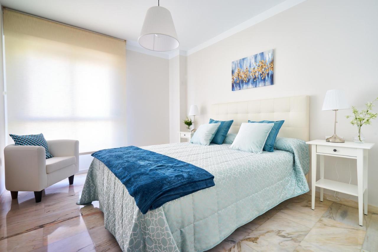 Apartamento Malaga City Beach Exterior photo
